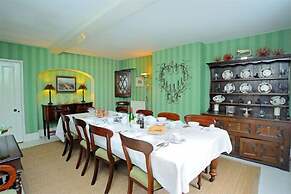 Castleton House B&B