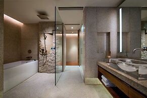 ANDAZ XINTIANDI, SHANGHAI, BY HYATT