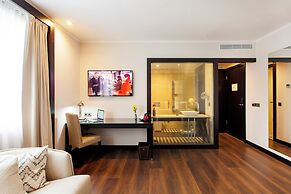 Quentin Boutique Hotel