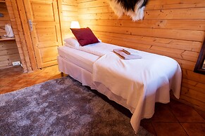 Farmhotel Efstidalur