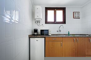 Strelitzias Apartments