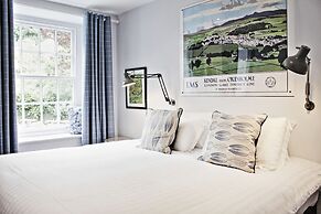 The Wheatsheaf Inn