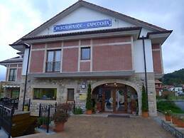 Hotel Valle de Cabezón
