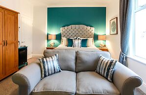 Tyndale Boutique B&B - Adults Only