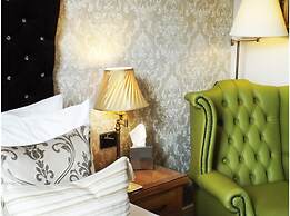 Tyndale Boutique B&B - Adults Only