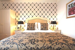 Tyndale Boutique B&B - Adults Only