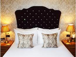 Tyndale Boutique B&B - Adults Only
