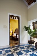 Casa Lecanda Boutique Hotel