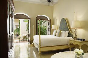 Casa Lecanda Boutique Hotel