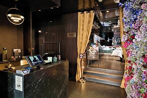 Hotel MANI by AMANO