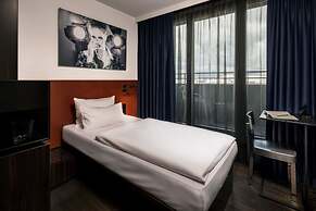 Hotel MANI by AMANO