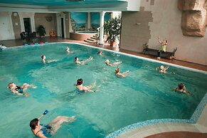 Tsunami Spa Hotel