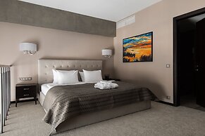 Tsunami Spa Hotel