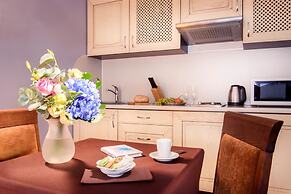 Greguar Hotel & Apartments