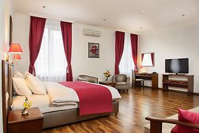 Greguar Hotel & Apartments