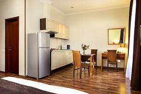 Greguar Hotel & Apartments