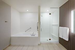 Courtyard by Marriott Ottawa East