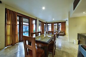 The Khayangan Dreams Villa Umalas