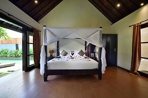 The Khayangan Dreams Villa Umalas