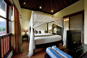 The Khayangan Dreams Villa Umalas