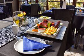Waterfalls Boutique Hotel