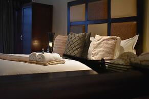 Waterfalls Boutique Hotel