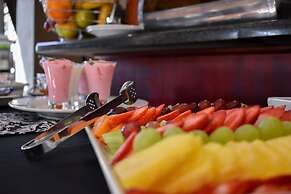 Waterfalls Boutique Hotel