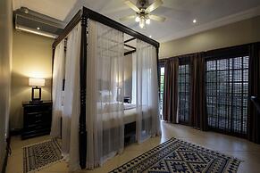 Waterfalls Boutique Hotel