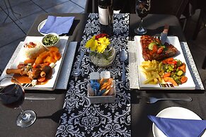 Waterfalls Boutique Hotel