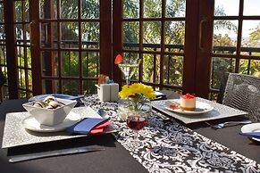 Waterfalls Boutique Hotel