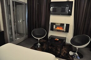 Hotel M