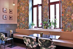 Made Inn Budapest