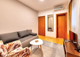 Pansion Villa Nur