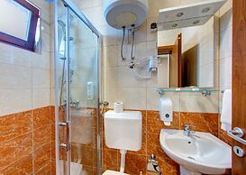 Pansion Villa Nur