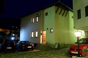 Pansion Villa Nur