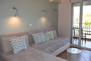 Simatos Apartments and Studios