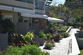 Simatos Apartments and Studios