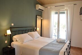 Simatos Apartments and Studios
