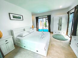 Royal Sammuk villas