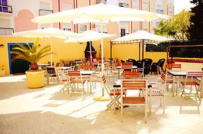 Hotel Apolo