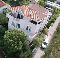 Vila Keti