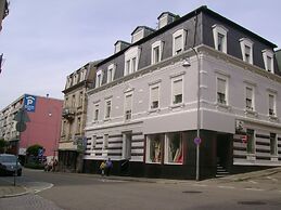 Baden-Baden Du Russel Suites