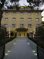 Virginia Palace Hotel