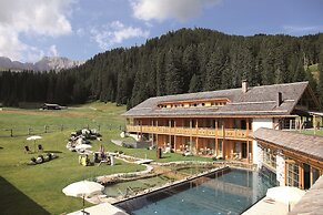 Tirler - Dolomites Living Hotel