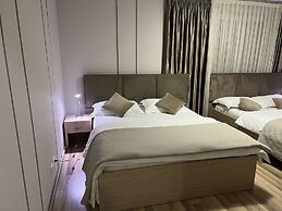 Freddy's Hotel