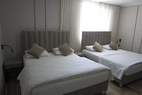 Freddy's Hotel