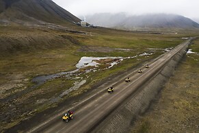 Svalbard Hotell - Polfareren