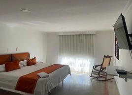 Hotel Charthon