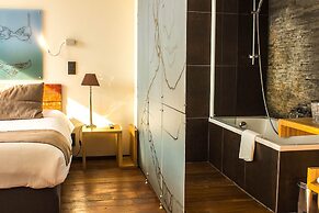 Saint Gery Boutique Hotel