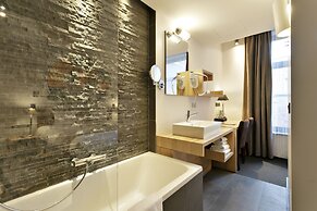 Saint Gery Boutique Hotel
